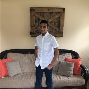 Meet your Posher, Claudio